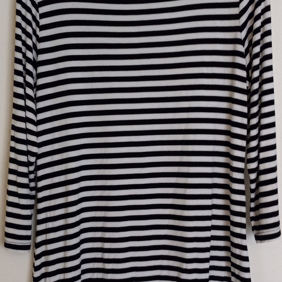 V Cristina scoop neck striped black embroidery striped top Lar… - Picture 5 of 6